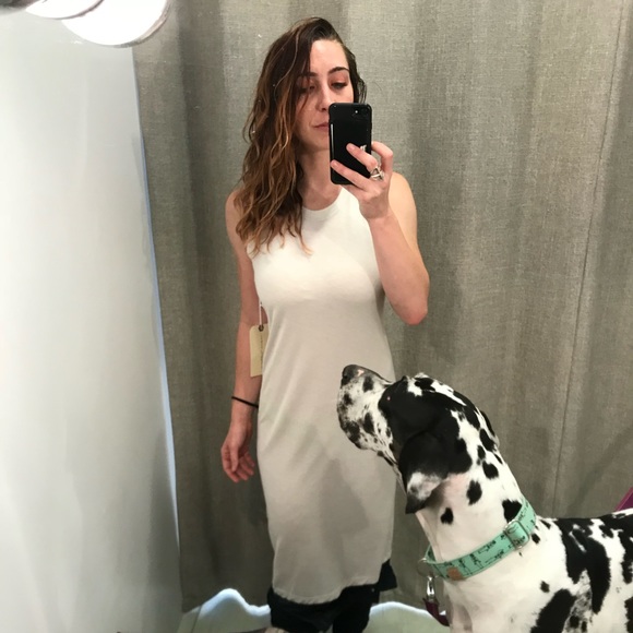 Meet your Posher, Erika - Picture 3 of 4